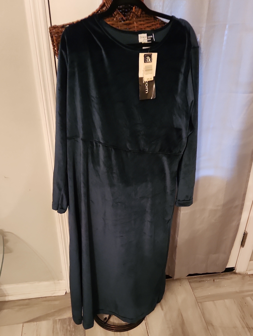 dressbarn Green Velvet Maxi Dress with Long Sleeves